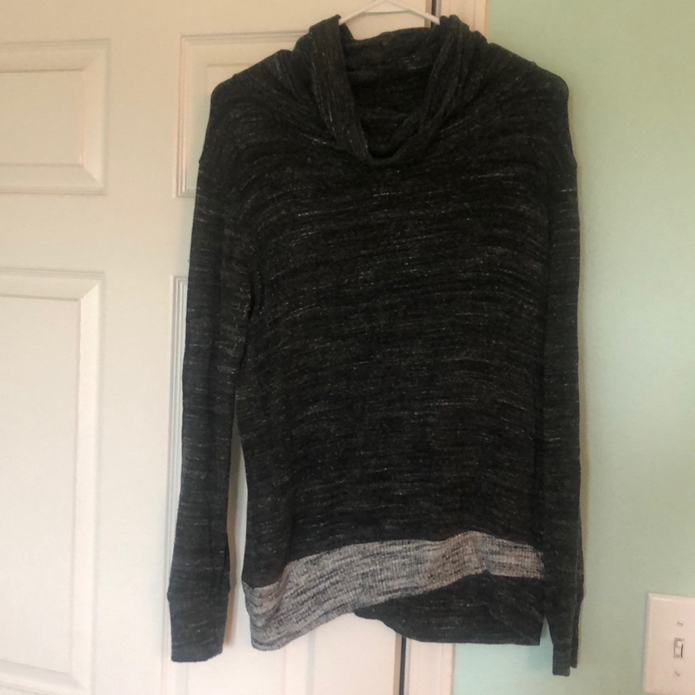 Women’s Sweater
